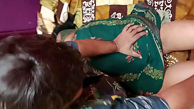 SEXY BHABHI JI MIRCHI MASALA FRY DESHI BHABHI JI