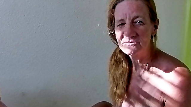 Mature granny handjob vegasbarb