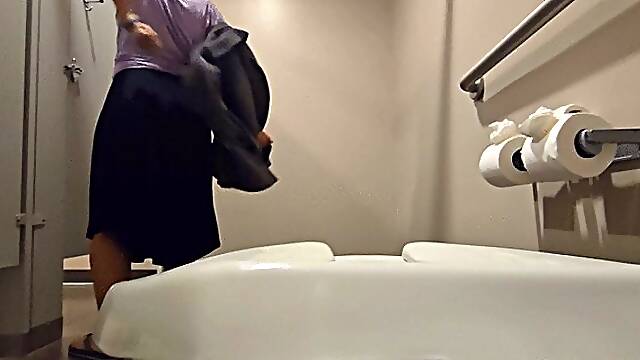 Labor day treat toilet time with QueenGoddessKatie