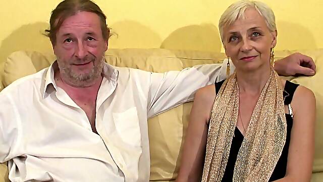 Rough MMF threesome on the sofa with an older bolder - Alia