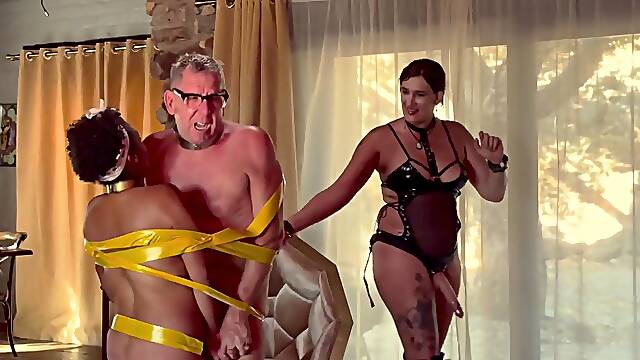 Queen of the City Jungle