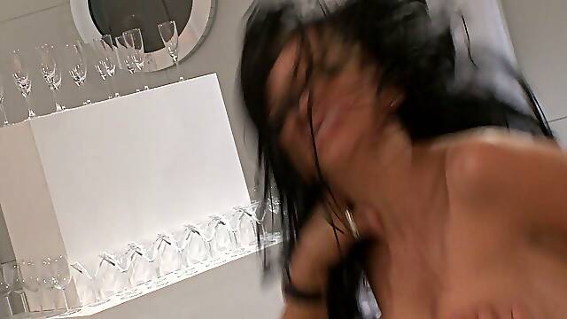 Audrey Bitoni's Big Boobs Bounce On Her Chest As She Pogo Sticks His Dick - Perv Milfs n Teens