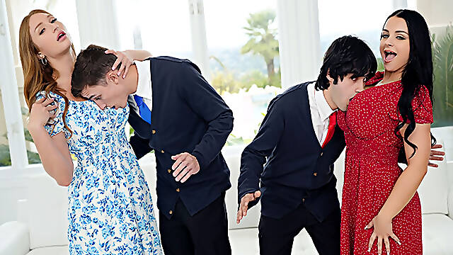 Payton Preslee's Stepson Is a Virgin?! She Can Give Him All His Firsts at Once, even a Foursome!