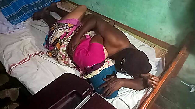 Indian Hot milf big boobs lady fuck