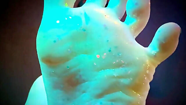 Glitter Oiled Soles Worship - JOI