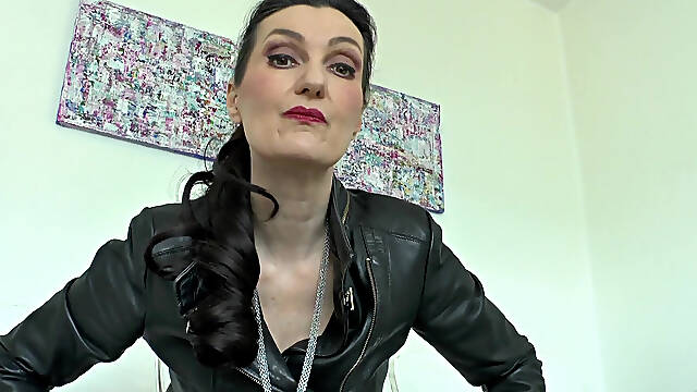 Strict Discipline: Today, Your Mistress Is Going to Work on Your Orifices! Lady Victoria Valente