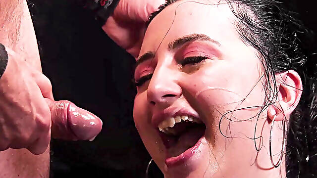 Eva Brooks Hardcore Gangbang Facial Cumshots